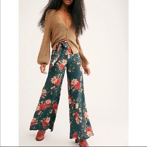 Flynn Skye Penelope Wide Leg Pants